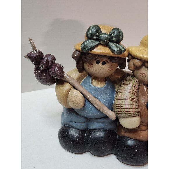 Henton Two Lady Hobos To the Ends of the Earth Forever Friends Figurine - Picture 6 of 12